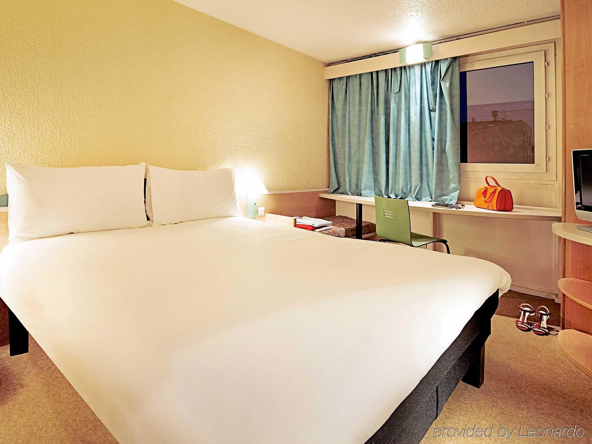 ไอบิส เกรอนอบล์ ซองทร์ บาสติล Hotel เกรอน็อบล์ ภายนอก รูปภาพ